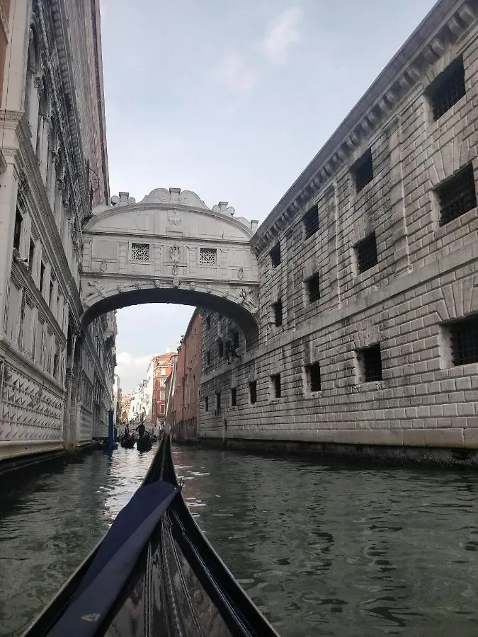 Porte Di Venezia, Tessera Aeroporto Favaro Veneto Maison d'hôtes